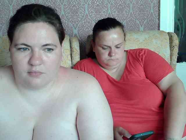 HollyXEva webcam