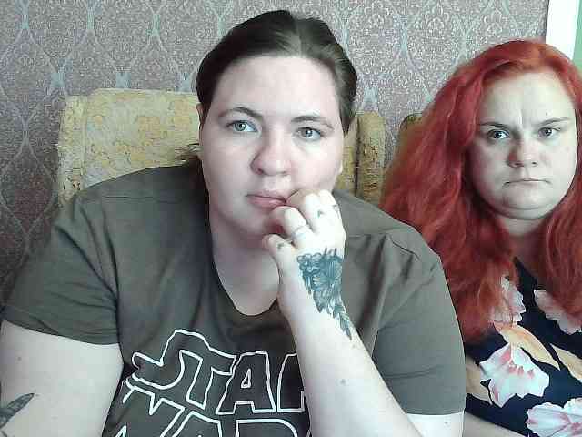 HollyXEva webcam
