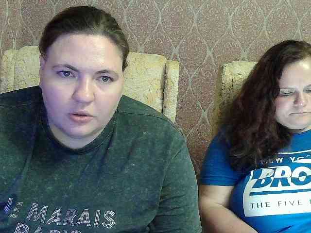HollyXEva webcam