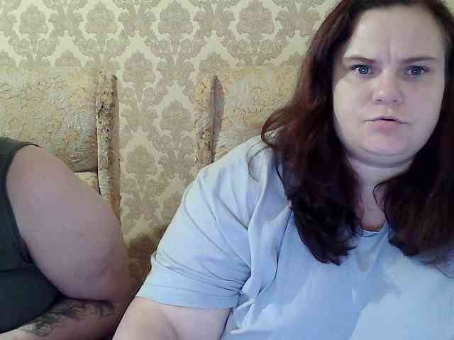 HollyXEva webcam