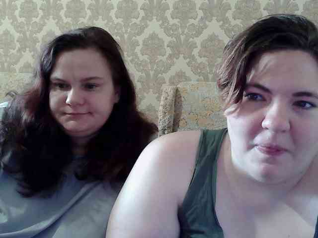 HollyXEva webcam
