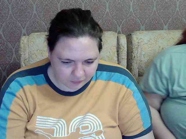 HollyXEva webcam