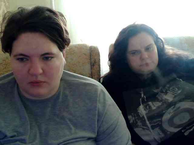 Модель: HollyXEva