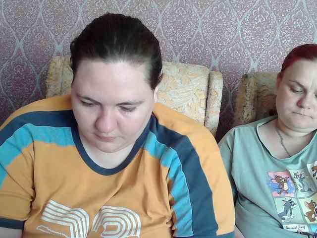 HollyXEva webcam