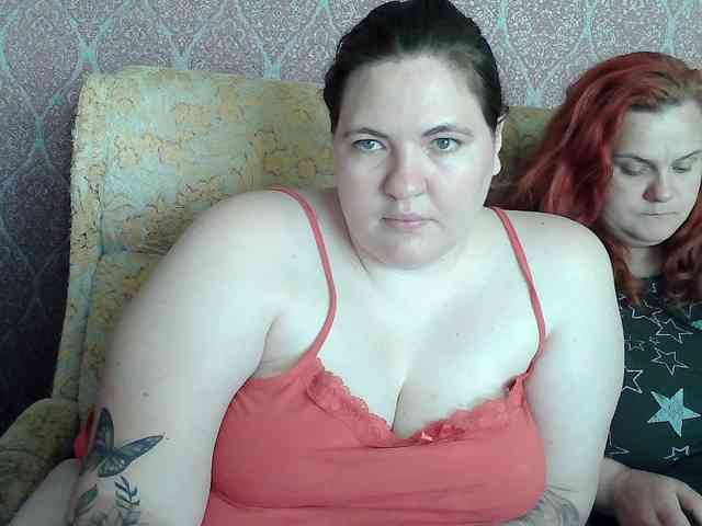 HollyXEva webcam