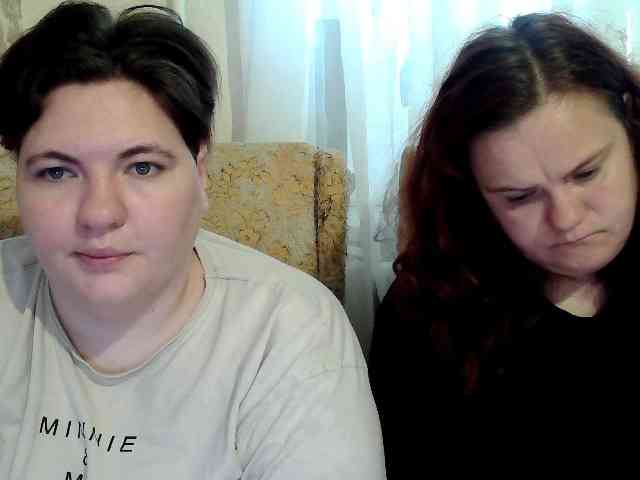 HollyXEva webcam