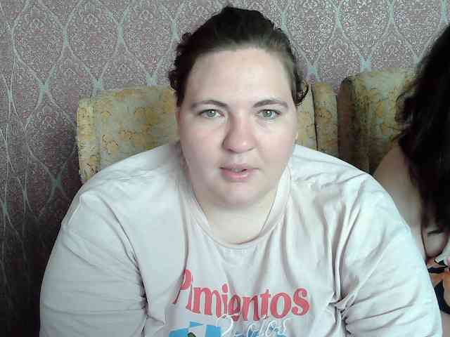 HollyXEva webcam