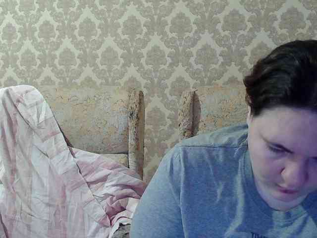Модель: HollyXEva