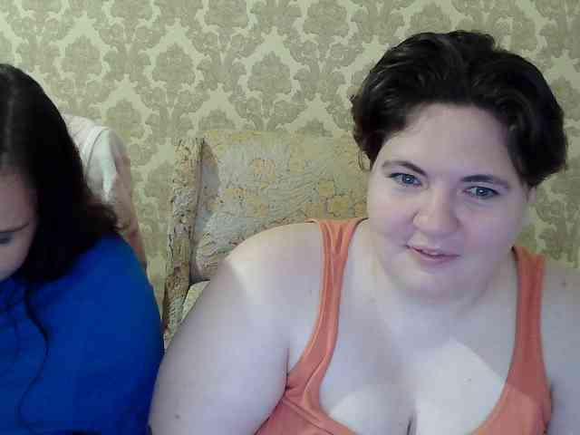 HollyXEva webcam