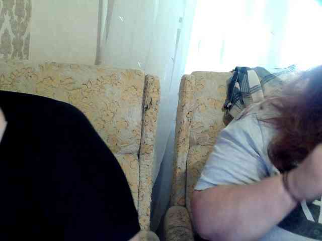 HollyXEva webcam