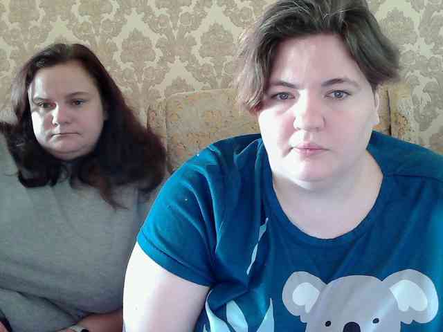 HollyXEva webcam