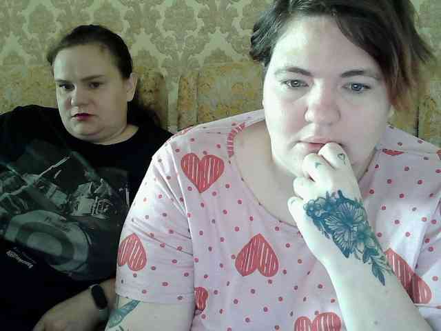 HollyXEva webcam