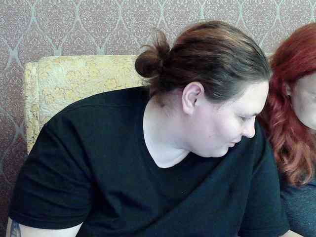 HollyXEva webcam