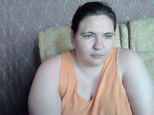 Модель: HollyXEva