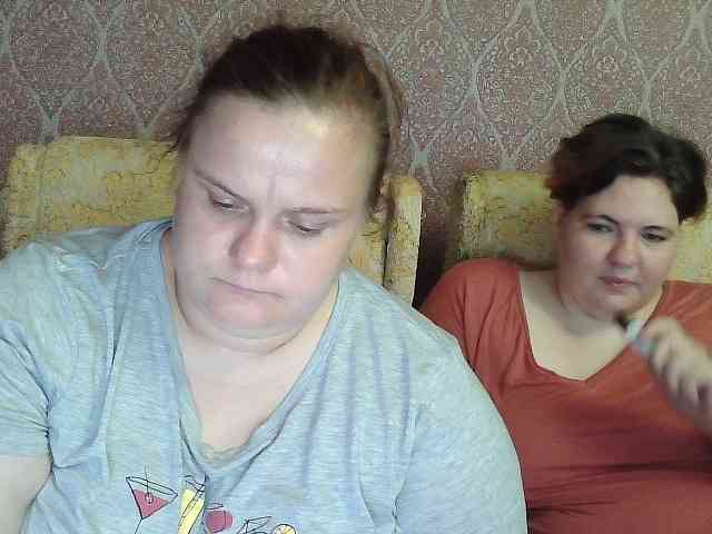 HollyXEva webcam