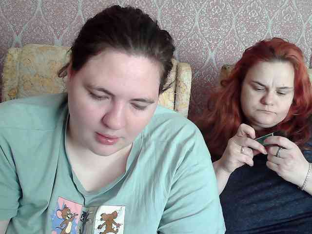 HollyXEva webcam
