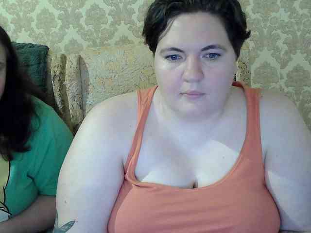 HollyXEva webcam