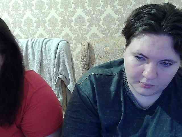 HollyXEva webcam