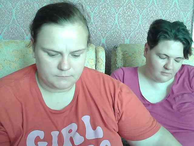 Модель: HollyXEva