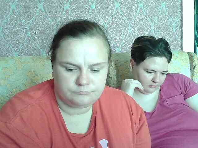 HollyXEva webcam
