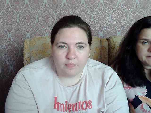 HollyXEva webcam