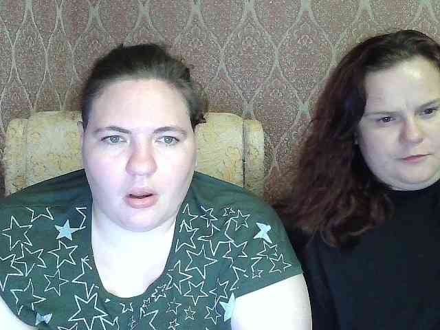 HollyXEva webcam