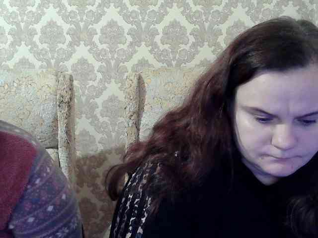 HollyXEva