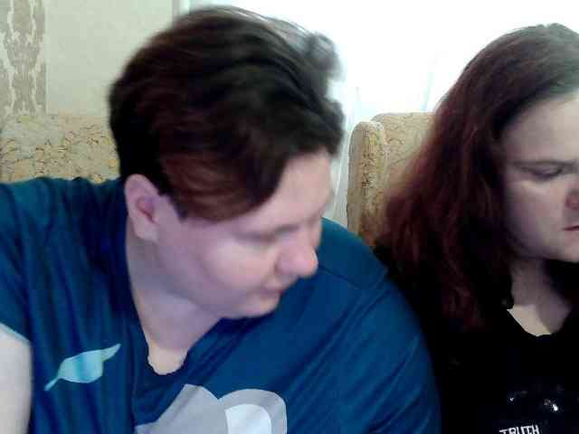 HollyXEva webcam