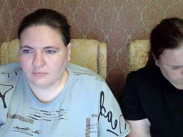 HollyXEva webcam