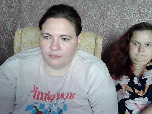 HollyXEva webcam