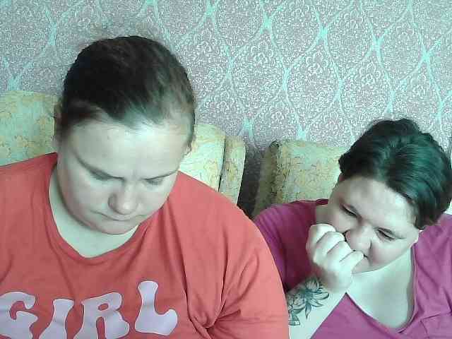 HollyXEva webcam