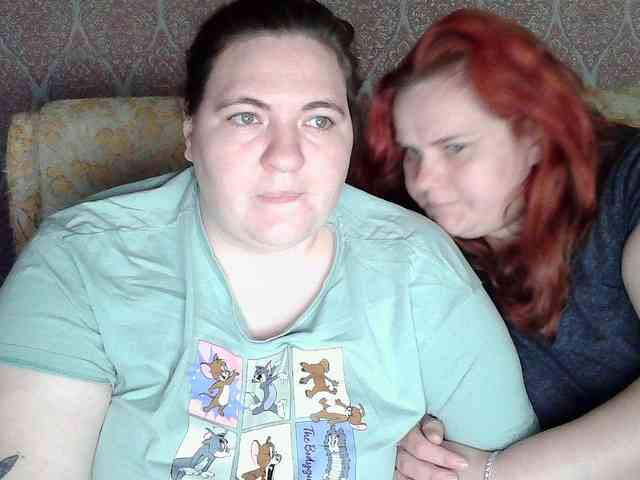HollyXEva webcam