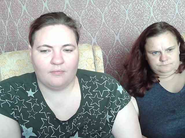 HollyXEva webcam