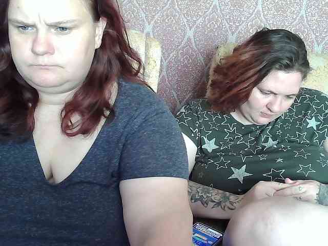 HollyXEva webcam