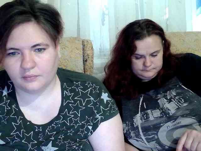 HollyXEva webcam