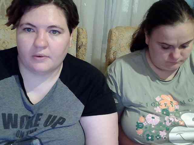 HollyXEva webcam