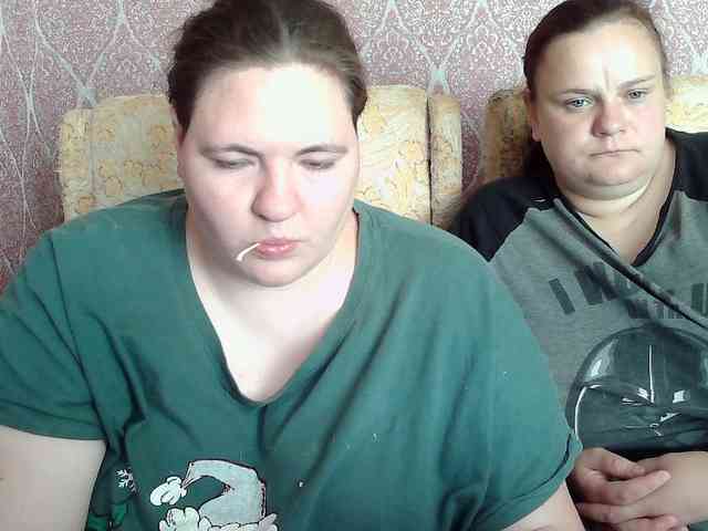 HollyXEva webcam