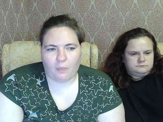 HollyXEva webcam