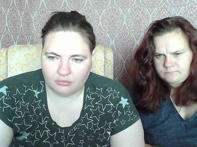 HollyXEva webcam