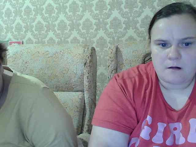HollyXEva webcam