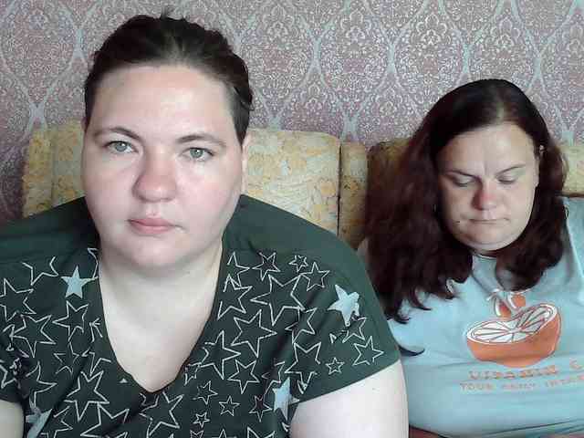 HollyXEva webcam