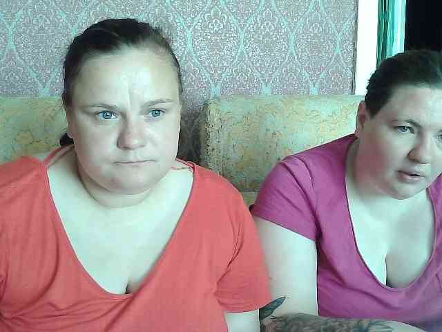 HollyXEva webcam