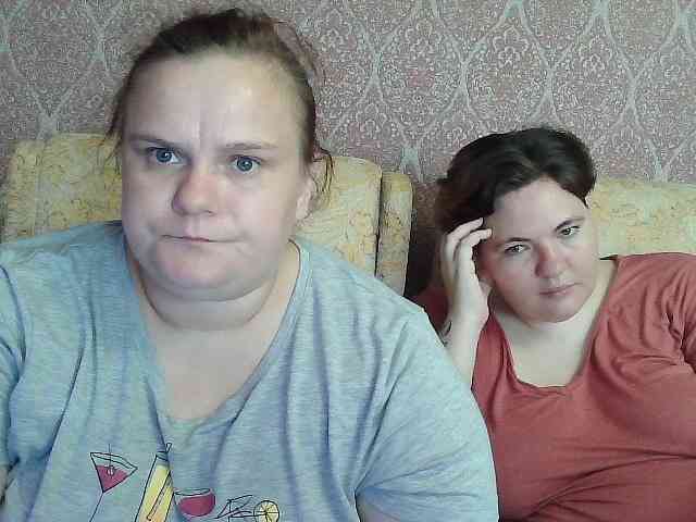 HollyXEva webcam