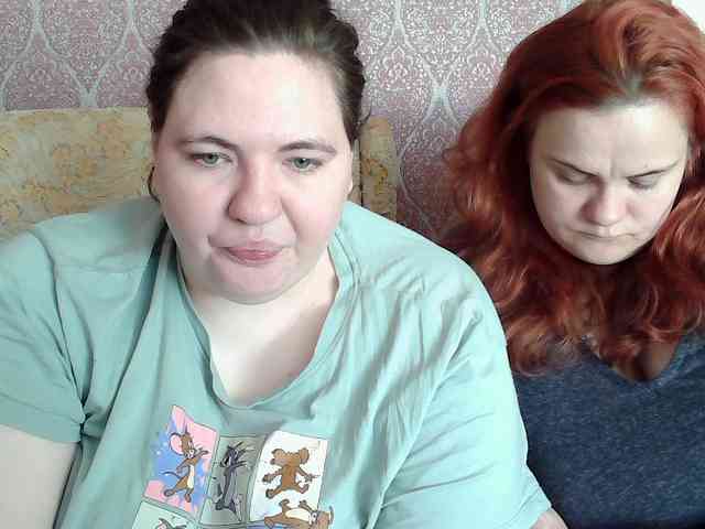HollyXEva webcam