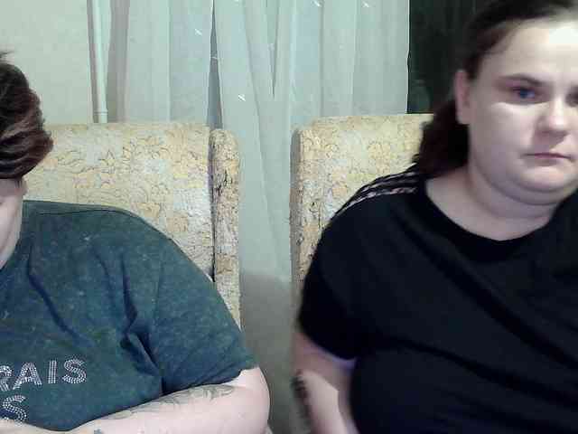 HollyXEva webcam