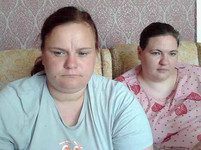 HollyXEva webcam