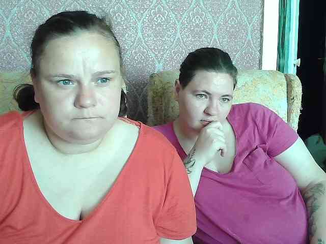 HollyXEva webcam