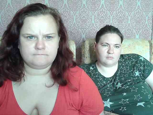 HollyXEva webcam