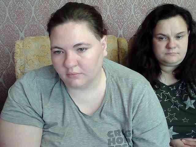 HollyXEva webcam
