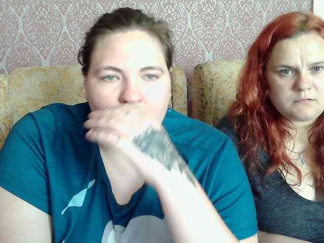 HollyXEva webcam